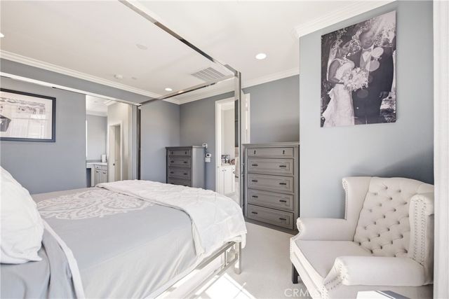 442 Stratus 4, Simi Valley, CA 93065