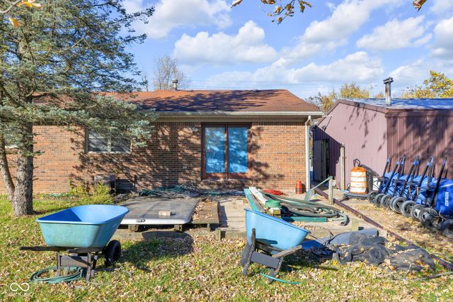 7601 Milhouse Road, Indianapolis, IN 46241