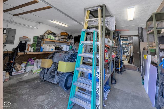 7601 Milhouse Road, Indianapolis, IN 46241