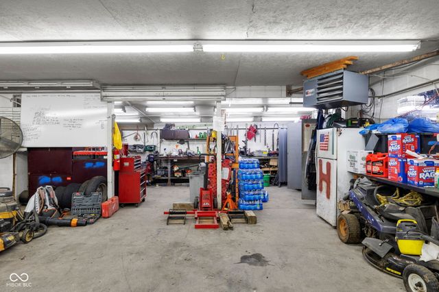7601 Milhouse Road, Indianapolis, IN 46241