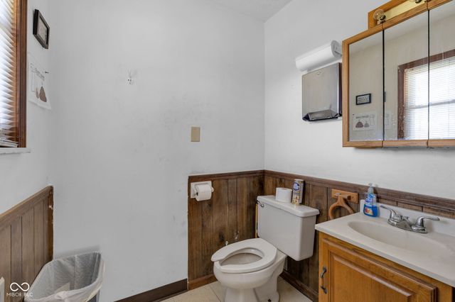 7601 Milhouse Road, Indianapolis, IN 46241