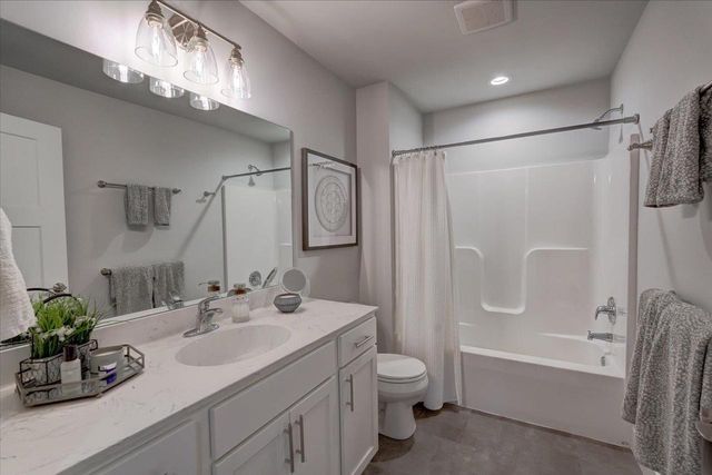 2801 Frisee Drive, Fitchburg, WI 53711