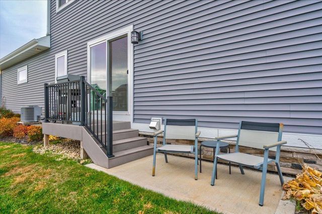 2801 Frisee Drive, Fitchburg, WI 53711