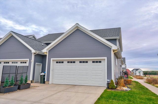 2801 Frisee Drive, Fitchburg, WI 53711