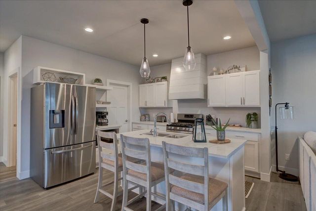 2801 Frisee Drive, Fitchburg, WI 53711