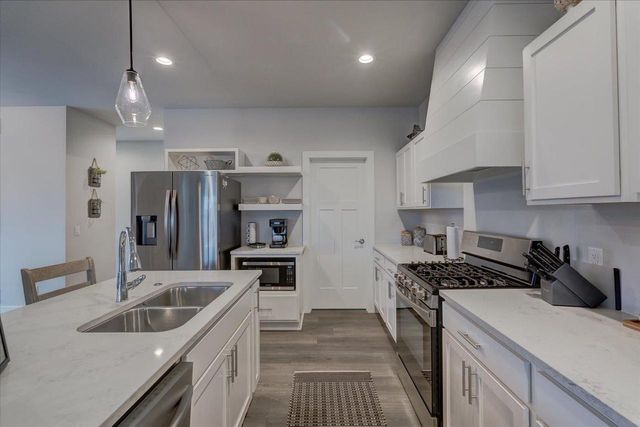 2801 Frisee Drive, Fitchburg, WI 53711