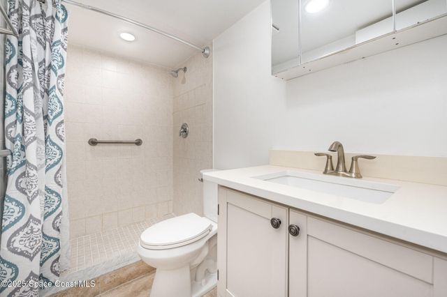 1611 Minutemen Causeway 208a-P, Cocoa Beach, FL 32931