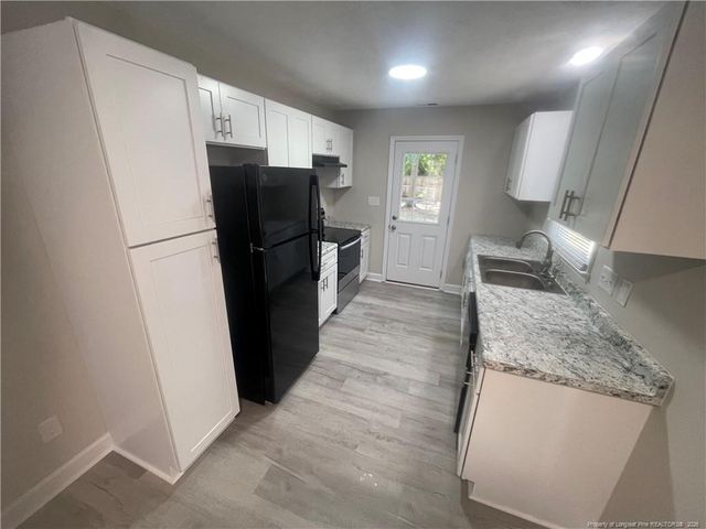 5603 Planters Place, Hope Mills, NC 28348