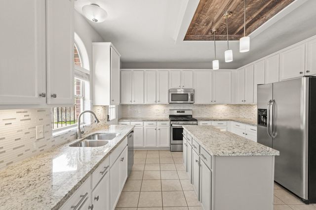 18910 Rustling Ridge Lane, Tomball, TX 77377