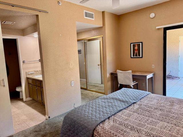 255 S Avenida Caballeros 111, Palm Springs, CA 92262