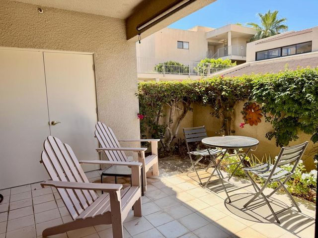 255 S Avenida Caballeros 111, Palm Springs, CA 92262