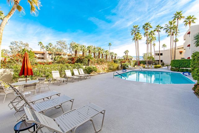 255 S Avenida Caballeros 111, Palm Springs, CA 92262