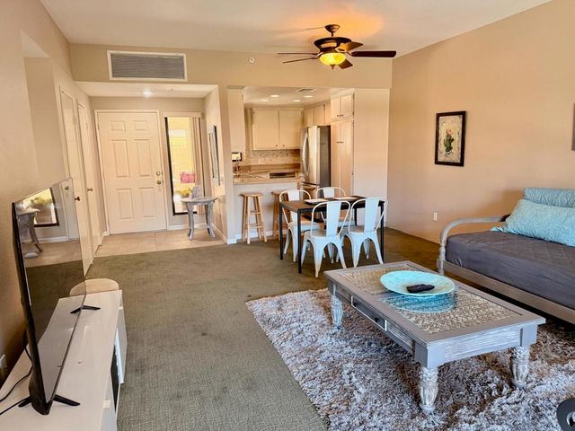 255 S Avenida Caballeros 111, Palm Springs, CA 92262
