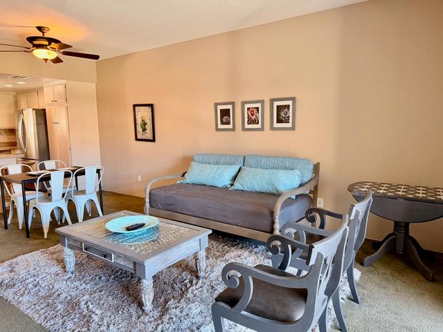 255 S Avenida Caballeros 111, Palm Springs, CA 92262