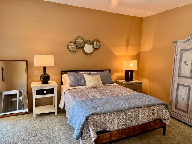 255 S Avenida Caballeros 111, Palm Springs, CA 92262