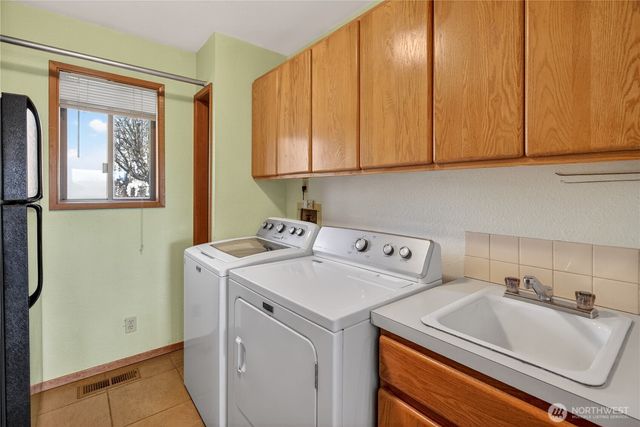 2629 Lemaister Avenue, Wenatchee, WA 98801