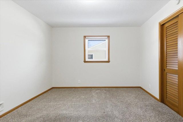 4500 Woodbine Lane N, Brooklyn Center, MN 55429