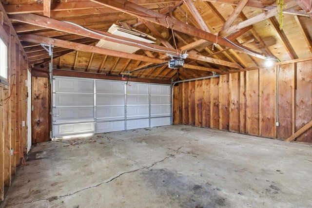 4500 Woodbine Lane N, Brooklyn Center, MN 55429