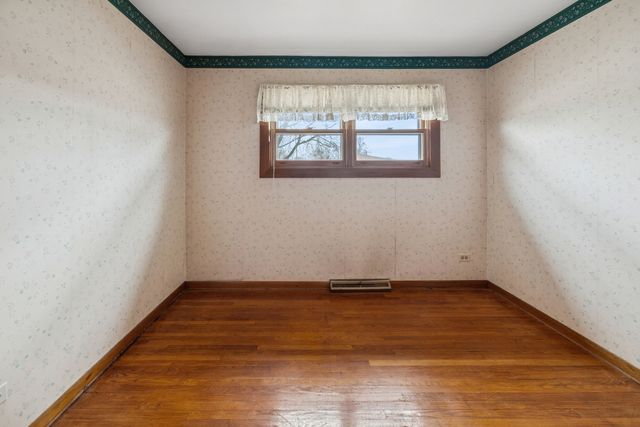 87 E Craig Drive, Chicago Heights, IL 60411