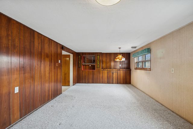 87 E Craig Drive, Chicago Heights, IL 60411