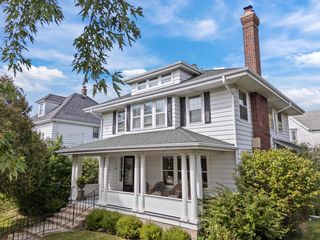 204 W Jackson STREET, Port Washington, WI 53074