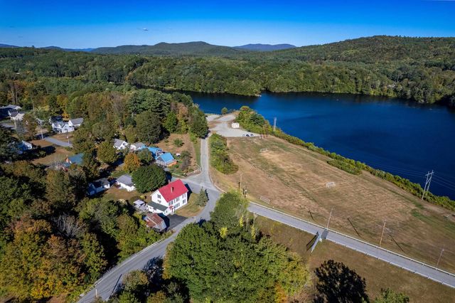 68 Passumpsic Avenue, Hartford, VT 05088