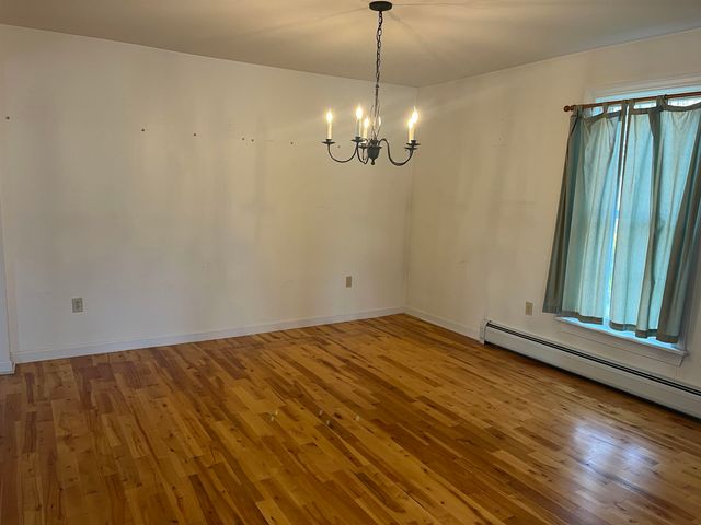 68 Passumpsic Avenue, Hartford, VT 05088