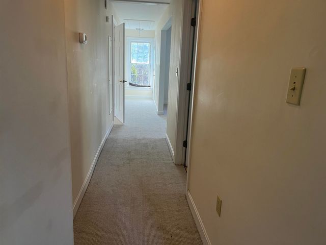 68 Passumpsic Avenue, Hartford, VT 05088