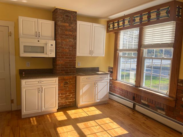 68 Passumpsic Avenue, Hartford, VT 05088