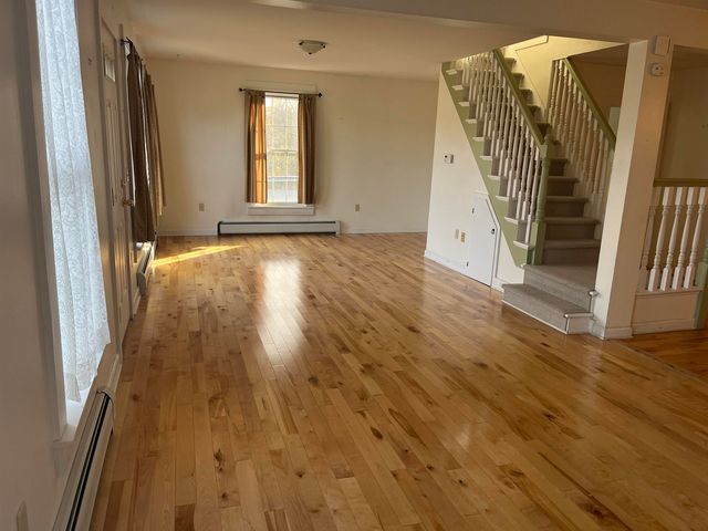 68 Passumpsic Avenue, Hartford, VT 05088