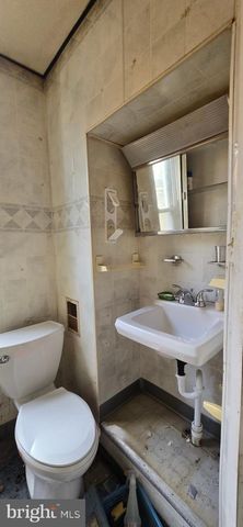 2421 N COLORADO ST, Philadelphia, PA 19132