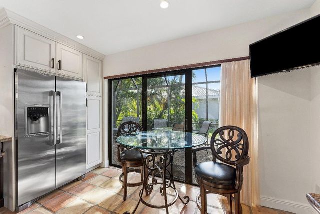 39 Estate Drive, Boynton Beach, FL 33436