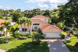 39 Estate Drive, Boynton Beach, FL 33436