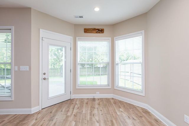2708 Sandersville Road, Lexington, KY 40511