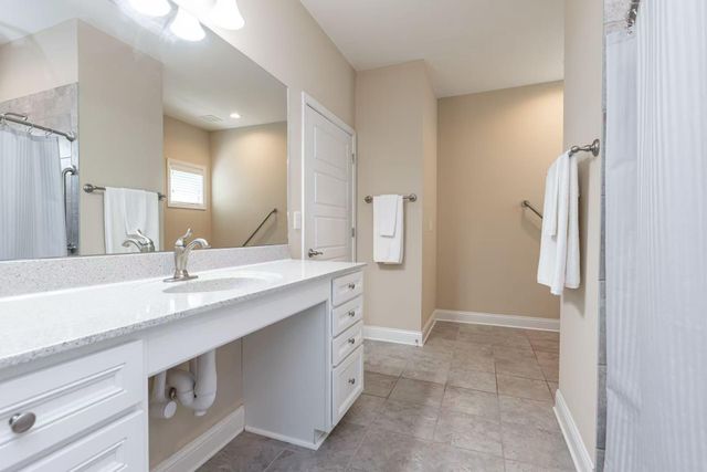 2708 Sandersville Road, Lexington, KY 40511