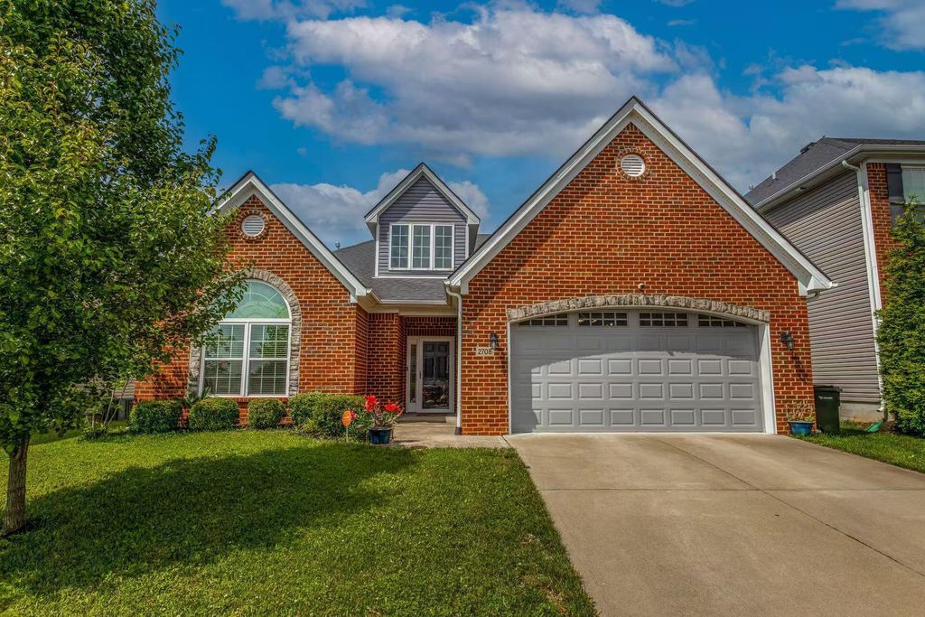 2708 Sandersville Road, Lexington, KY 40511