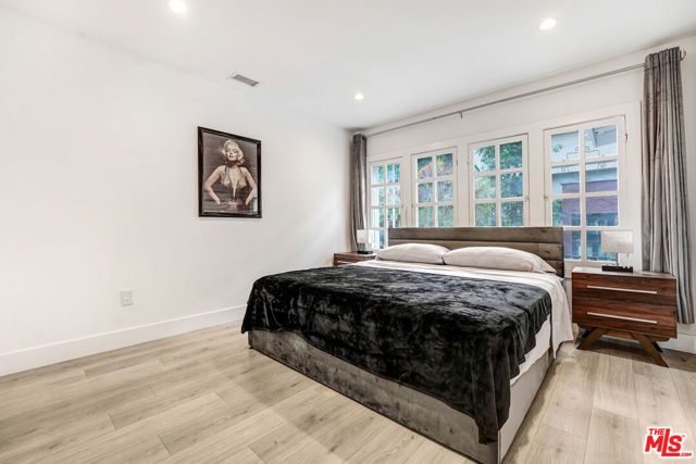 6145 Carlos Avenue, Los Angeles, CA 90028