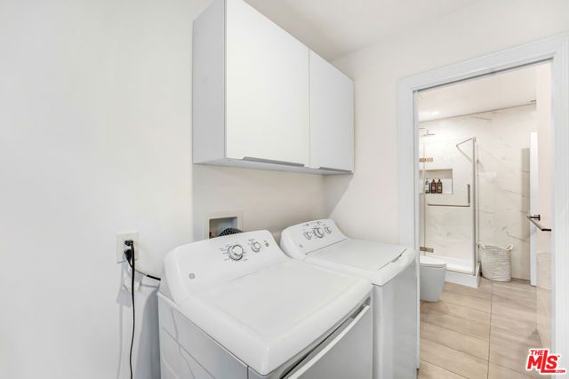 6145 Carlos Avenue, Los Angeles, CA 90028