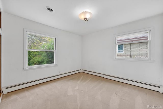30621 Balewood Street, Southfield, MI 48076
