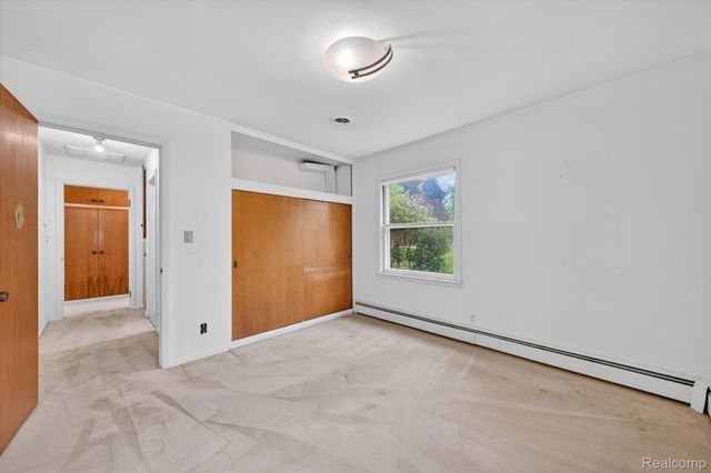 30621 Balewood Street, Southfield, MI 48076