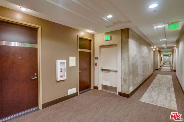 1111 S Grand Avenue 819, Los Angeles, CA 90015