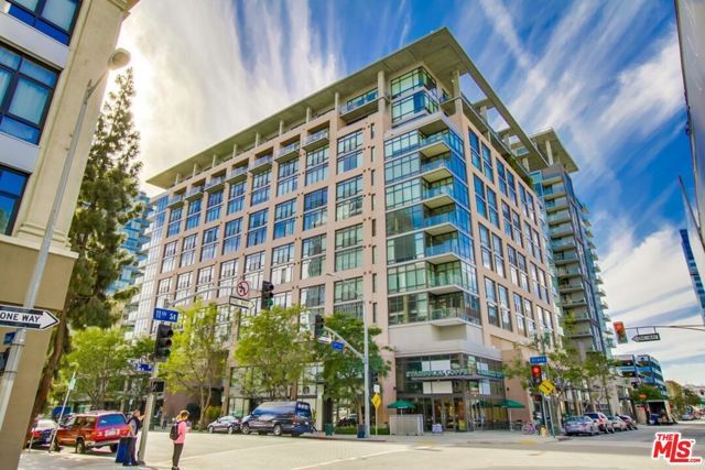 1111 S Grand Avenue 819, Los Angeles, CA 90015
