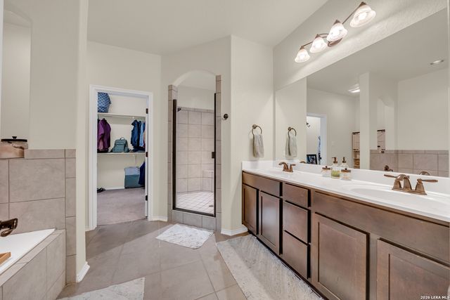 1302 Oriole, San Antonio, TX 78245