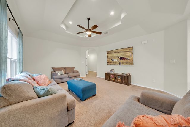 1302 Oriole, San Antonio, TX 78245