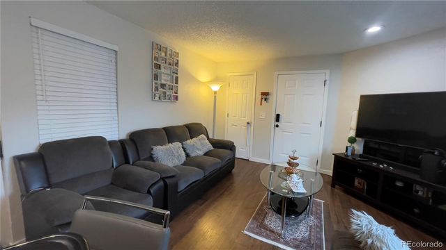 909 S Dawson Way 1, Aurora, CO 80012