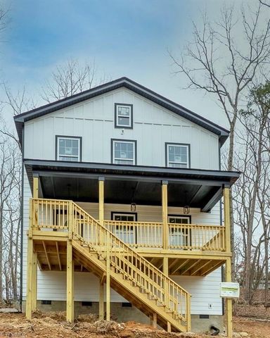 123 Tallassee Lane, New London, NC 28127