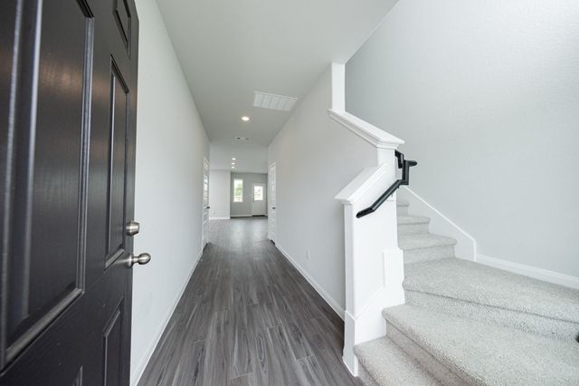 2564 Hawks Eye Drive, Conroe, TX 77301