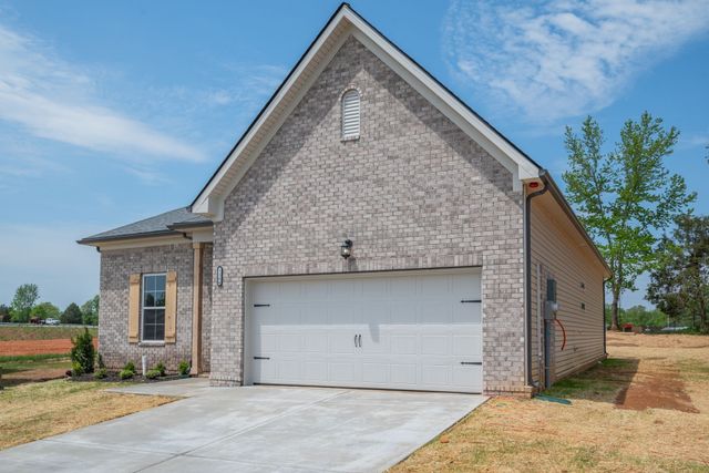 974 Hunters Ln, Springfield, TN 37172