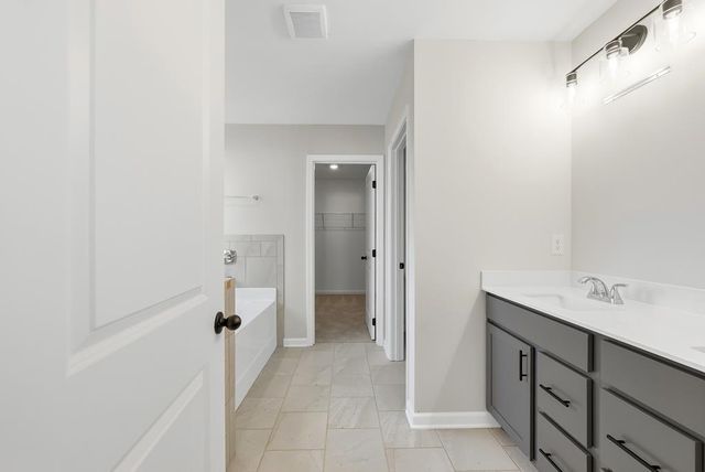 1304 Mcalpine Ridge, Auburn, AL 36830