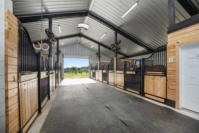 663 NW 80TH AVENUE, Ocala, FL 34482